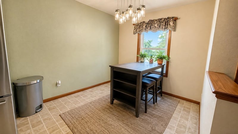 3720 Purple Crest Ct, Oshkosh, WI 54901-8214