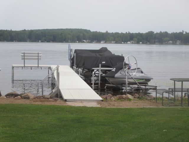 11923 Anderson Lake Dr, Suring, WI 54174