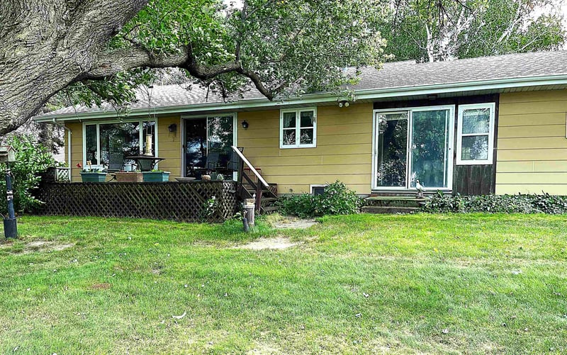 8666 Cty Rd B, Winneconne, WI 54986