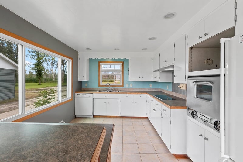 6988 County Rd Y, Oconto, WI 54153-0000