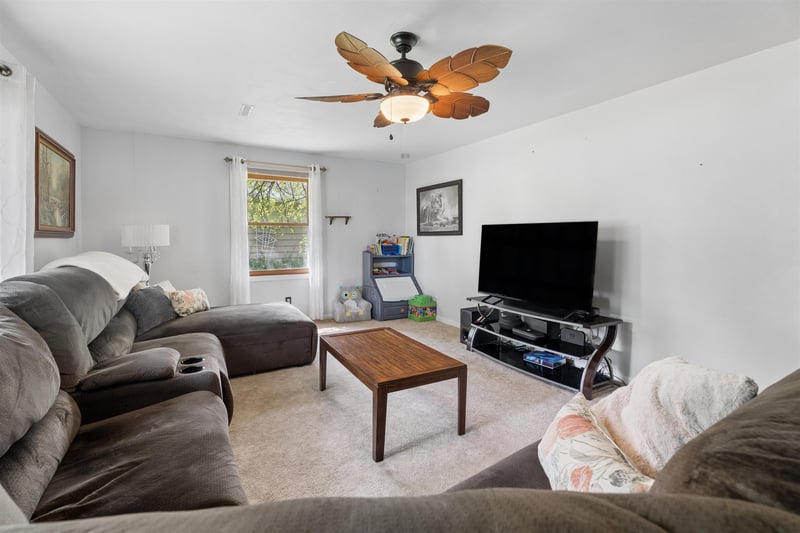 620 Sunset Ave, Appleton, WI 54911