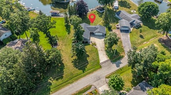 5116 Violet Ln, Oshkosh, WI 54904