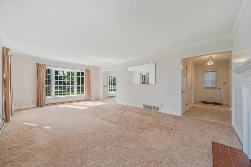 5116 Violet Ln, Oshkosh, WI 54904