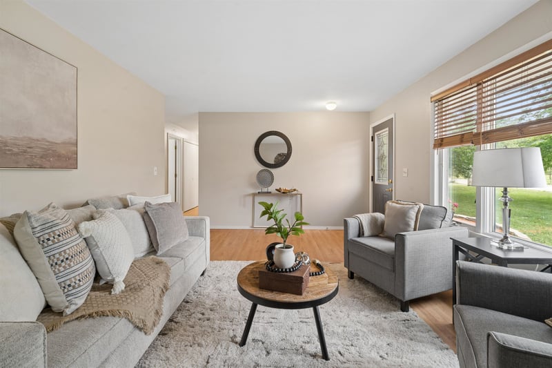 N1422 Greenwood Rd, Greenville, WI 54942