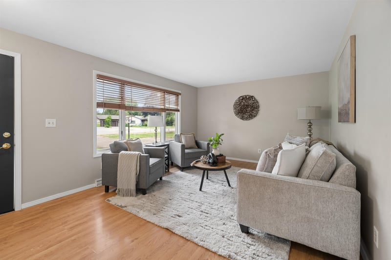N1422 Greenwood Rd, Greenville, WI 54942