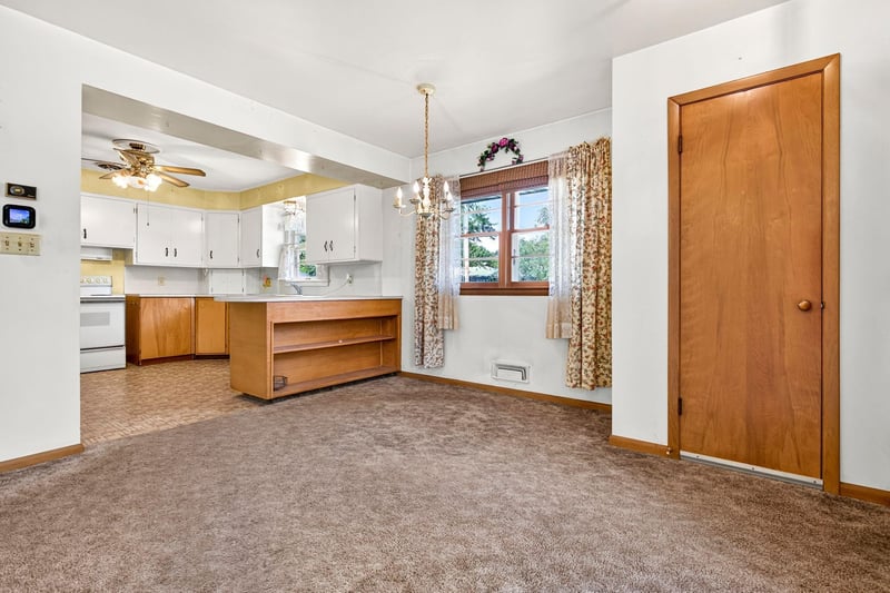 815 Park Ave, Neenah, WI 54956