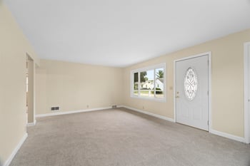 1616 Jefferson St, Oshkosh, WI 54901