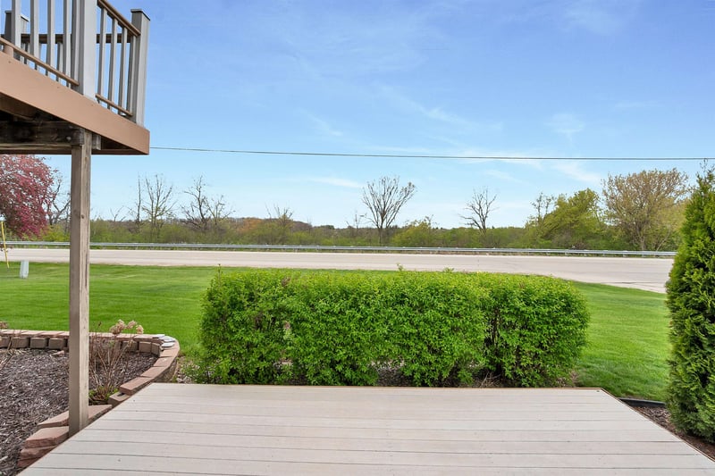 2226 Lost Dauphin Rd, De Pere, WI 54115