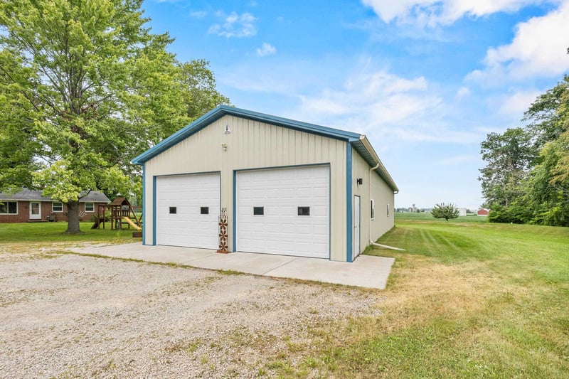 138 Elm Dr, Green Bay, WI 54313