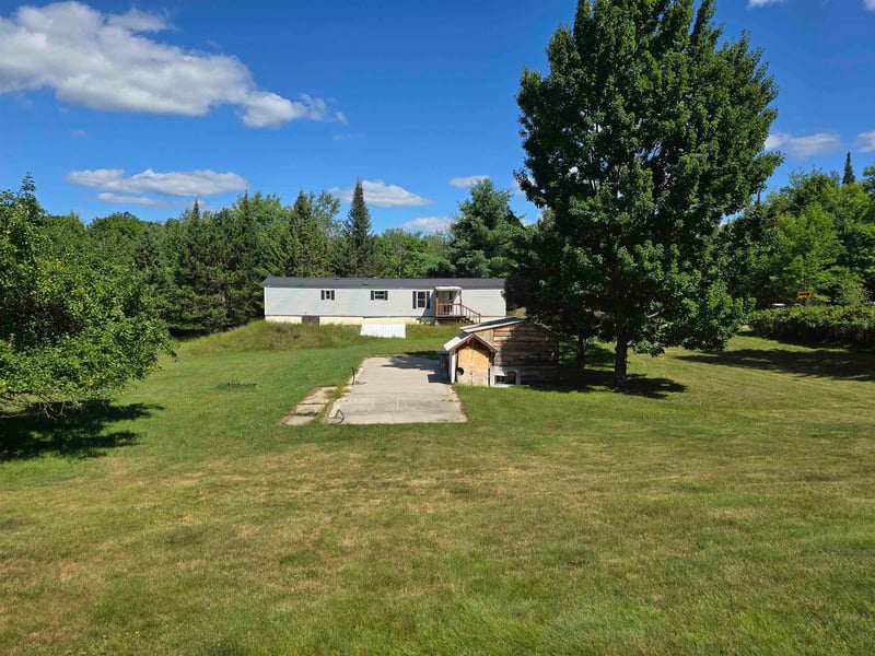 4134 Peshtigo River Rd, Laona, WI 54541