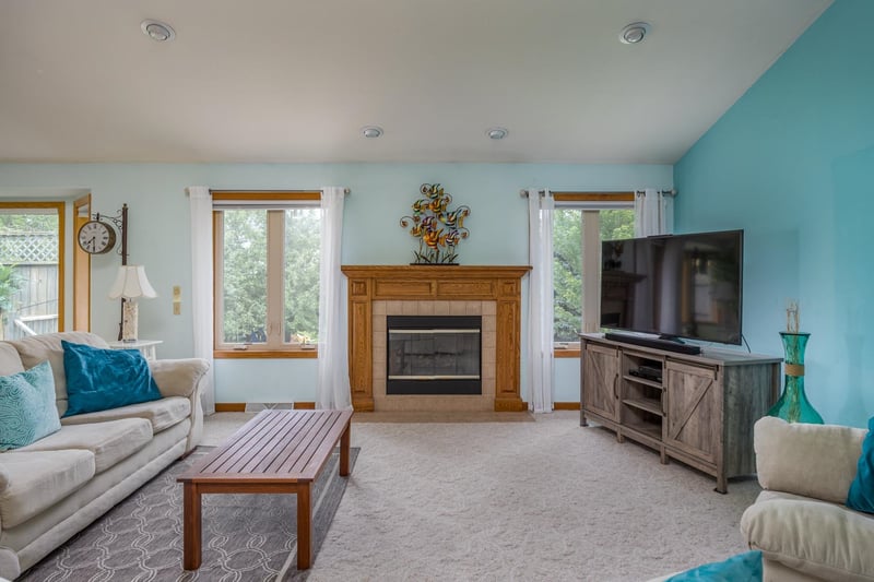 4149 Westview Ln, Oshkosh, WI 54904-6903