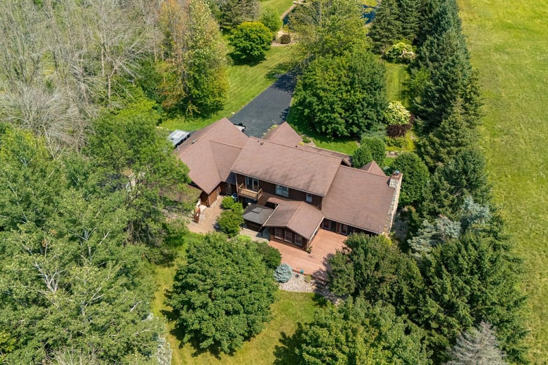 N2589 Lakeshore Dr, Bonduel, WI 54107