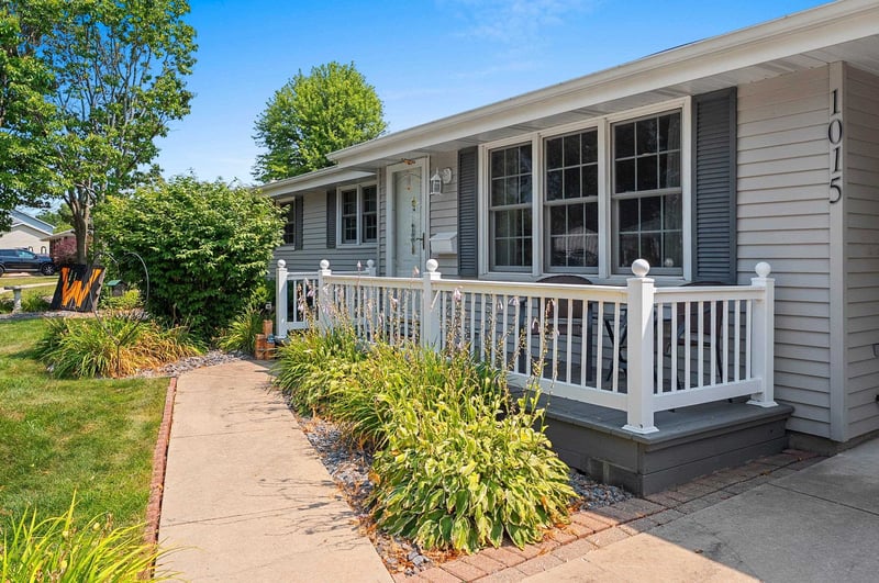 1015 Estes Dr, De Pere, WI 54114