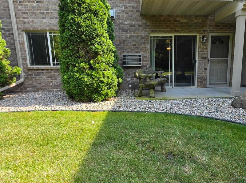3325 Casaloma Dr #40, Appleton, WI 54913
