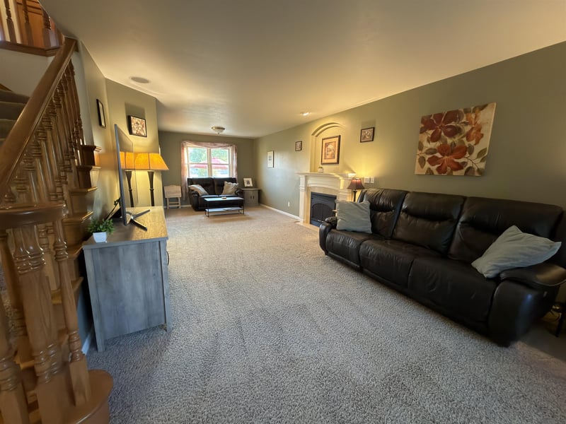 2248 Nick Ln, De Pere, WI 54115