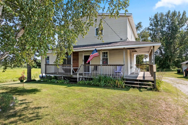 W525 Town Line Rd, Krakow, WI 54137-0277