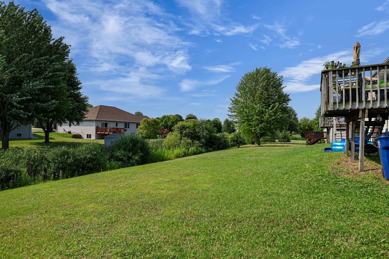 N1844 Lily Of The Valley Ct, Greenville, WI 54942-9047