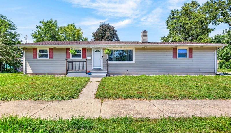 808 Grove St, Menasha, WI 54952