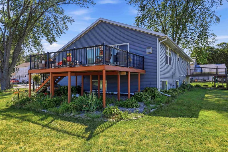 614 Reid St, De Pere, WI 54115