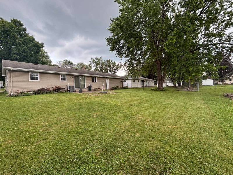 2201 Sullivan Ave, Kaukauna, WI 54130-3455