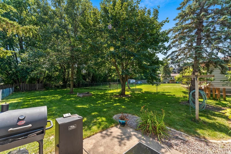 2179 Packerland Dr, Green Bay, WI 54304