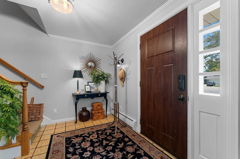 1724 Murphy Ct, Green Bay, WI 54303-4612