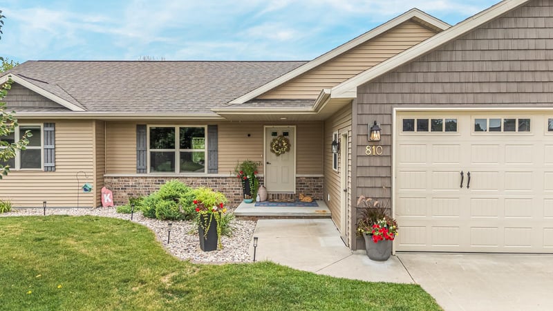 810 Rusty Ct, Kaukauna, WI 54130