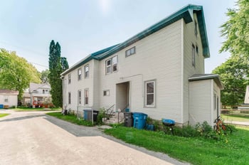 687 Central St, Oshkosh, WI 54901