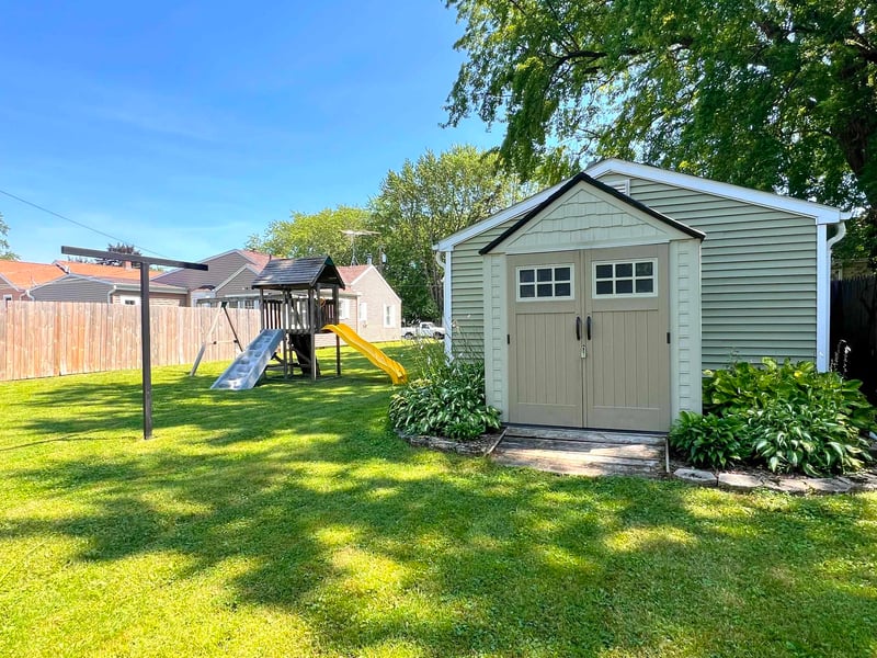 2317 Mt Vernon St, Oshkosh, WI 54901-1939