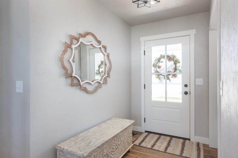 N9270 Laura St, Appleton, WI 54915-2898