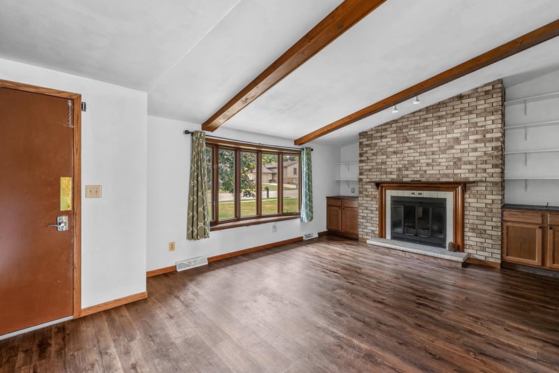 2309 Mary Ave, New Holstein, WI 53061-1242