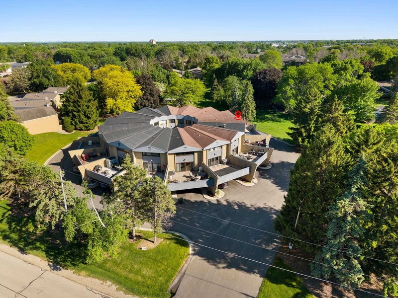 4545 W Pine St #F, Appleton, WI 54914