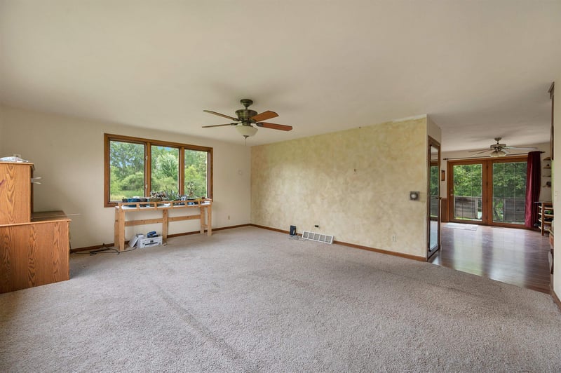 5337 State Hwy 22, Lena, WI 54139
