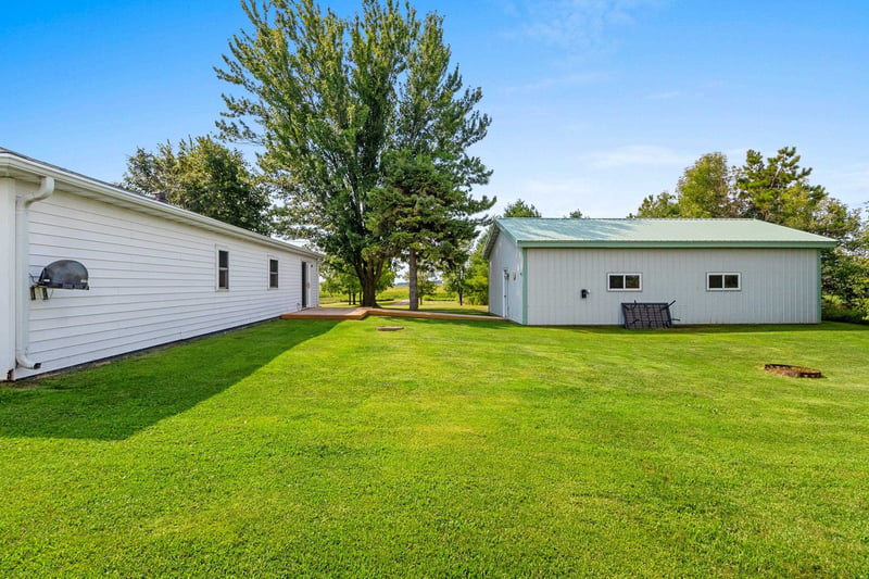 W2560 Half Mile Rd, Pulaski, WI 54162-8485