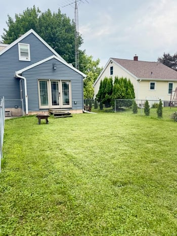 1402 W Murdock Ave, Oshkosh, WI 54901