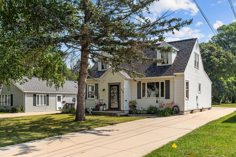 312 Lake St, Neenah, WI 54956