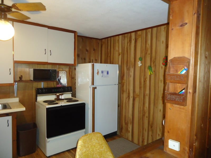 N6672 Bartelt St, Shawano, WI 54166