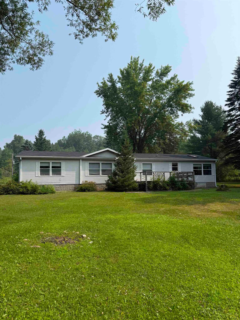 15207 Brook Ln, Lakewood, WI 54138