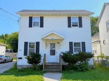 843 W 9th Ave, Oshkosh, WI 54902