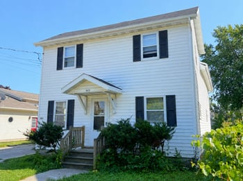 843 W 9th Ave, Oshkosh, WI 54902
