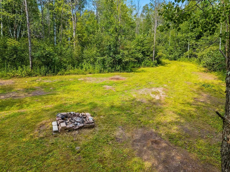 Pioneer Dr, Abrams, WI 54101