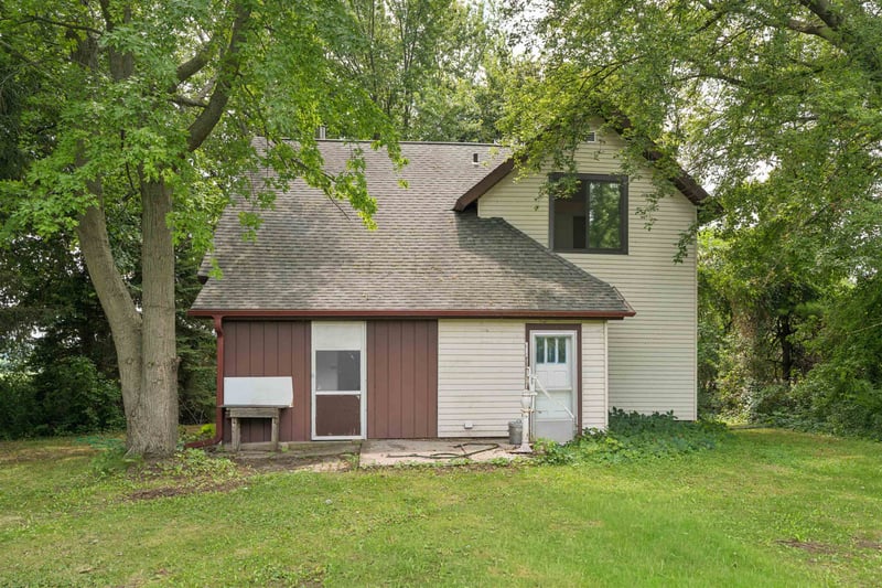 W5102 Carney Rd, Hilbert, WI 54129-0000