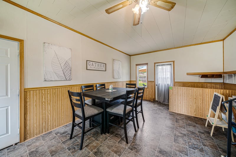 1918 Alaska St, Oshkosh, WI 54902