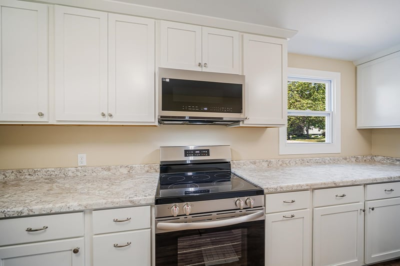 1240 Home Ave, Menasha, WI 54952