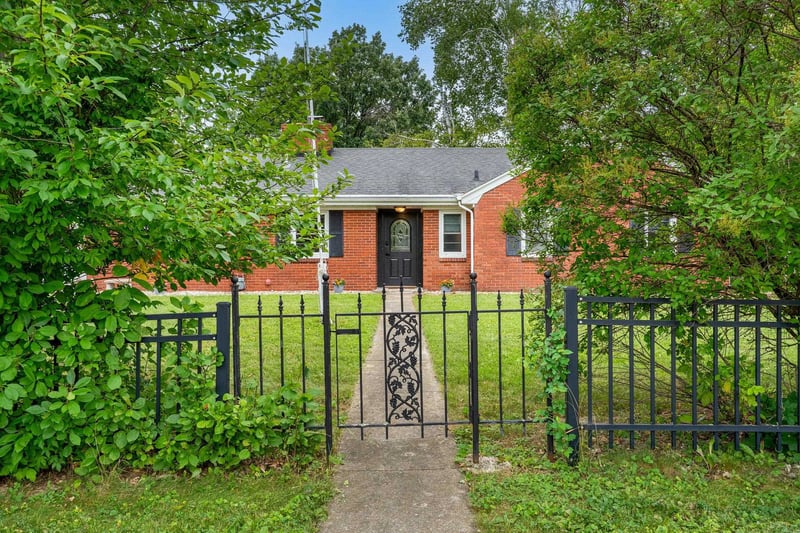 434 Beaupre St, Green Bay, WI 54301