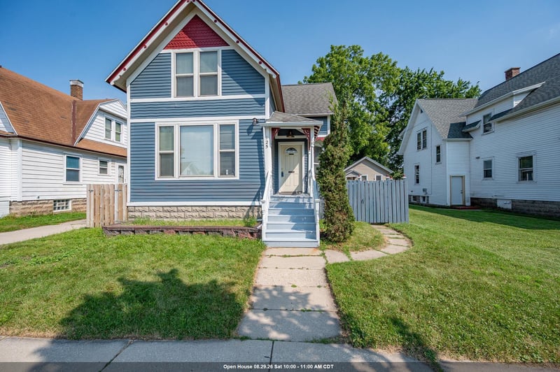 125 S Quincy St, Green Bay, WI 54301
