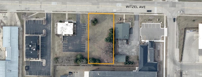 817 Witzel Ave, Oshkosh, WI 54902