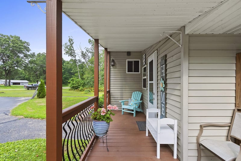 W4863 Hidden Pine Ln, Shawano, WI 54166