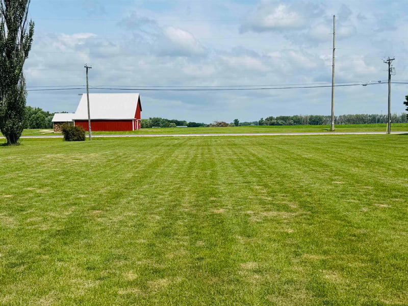 County Road E, Omro, WI 54963