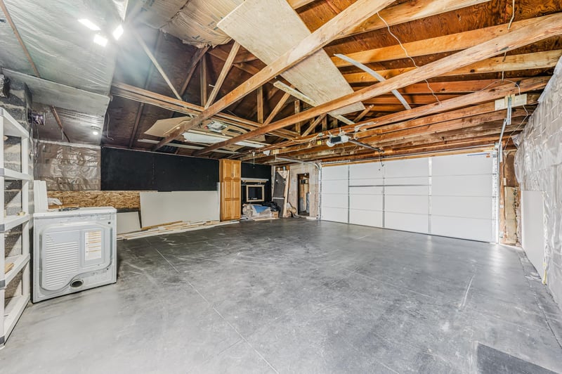 113 W 4th St, Kaukauna, WI 54130
